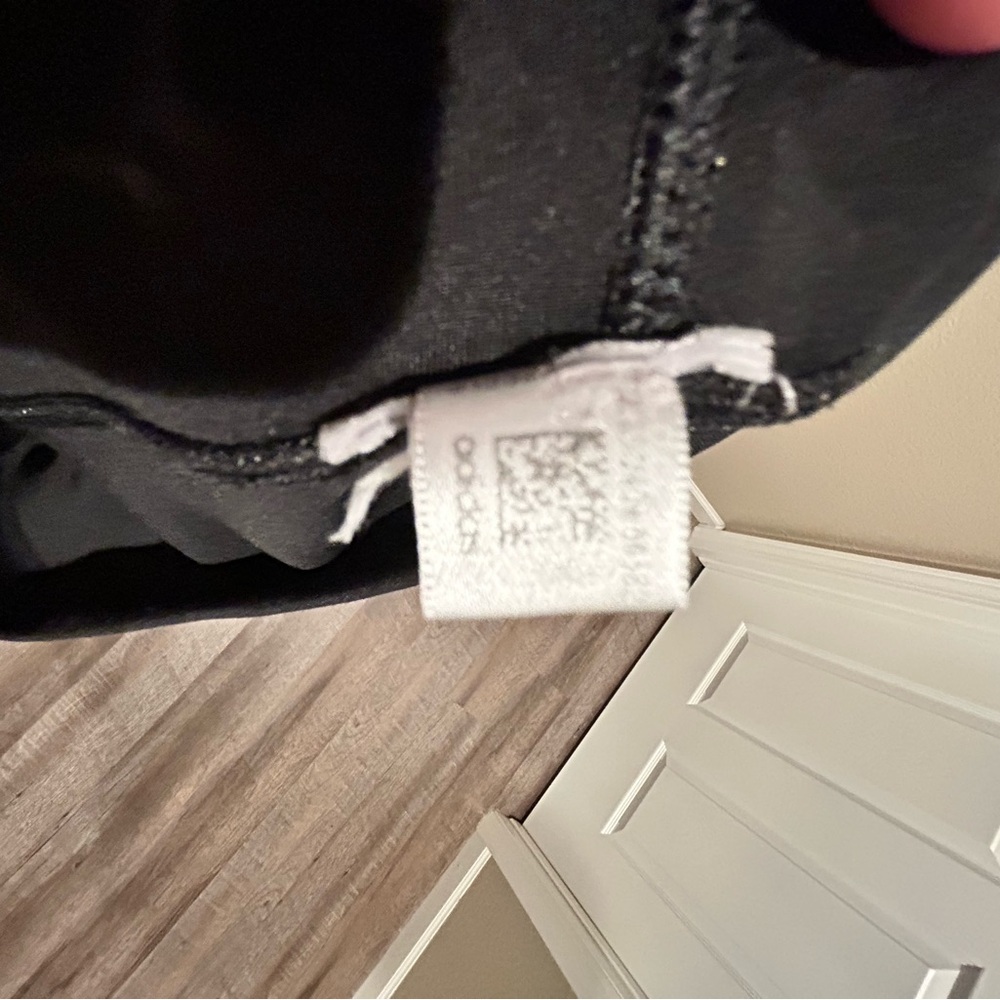 Adidas work out pants ! - Picture 4 of 7